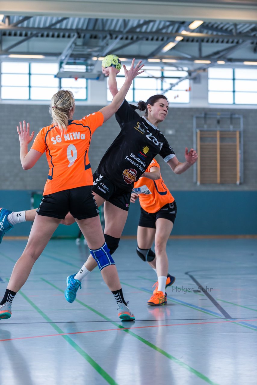 Bild 188 - Frauen OL TuS Esingen - SG Niendorf/Wandsetal : Ergebnis: 24:17